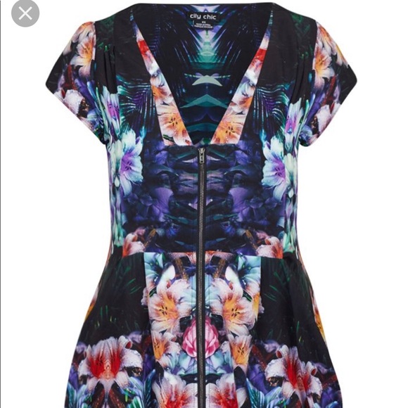 City Chic Dresses & Skirts - City Chic floral zipper pocket tunic dress sz 14W